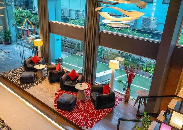 Hotel Park Plaza Soi 18 4*