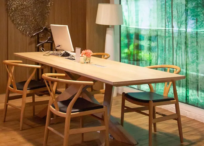 Park Plaza Soi 18 Hotel 4*